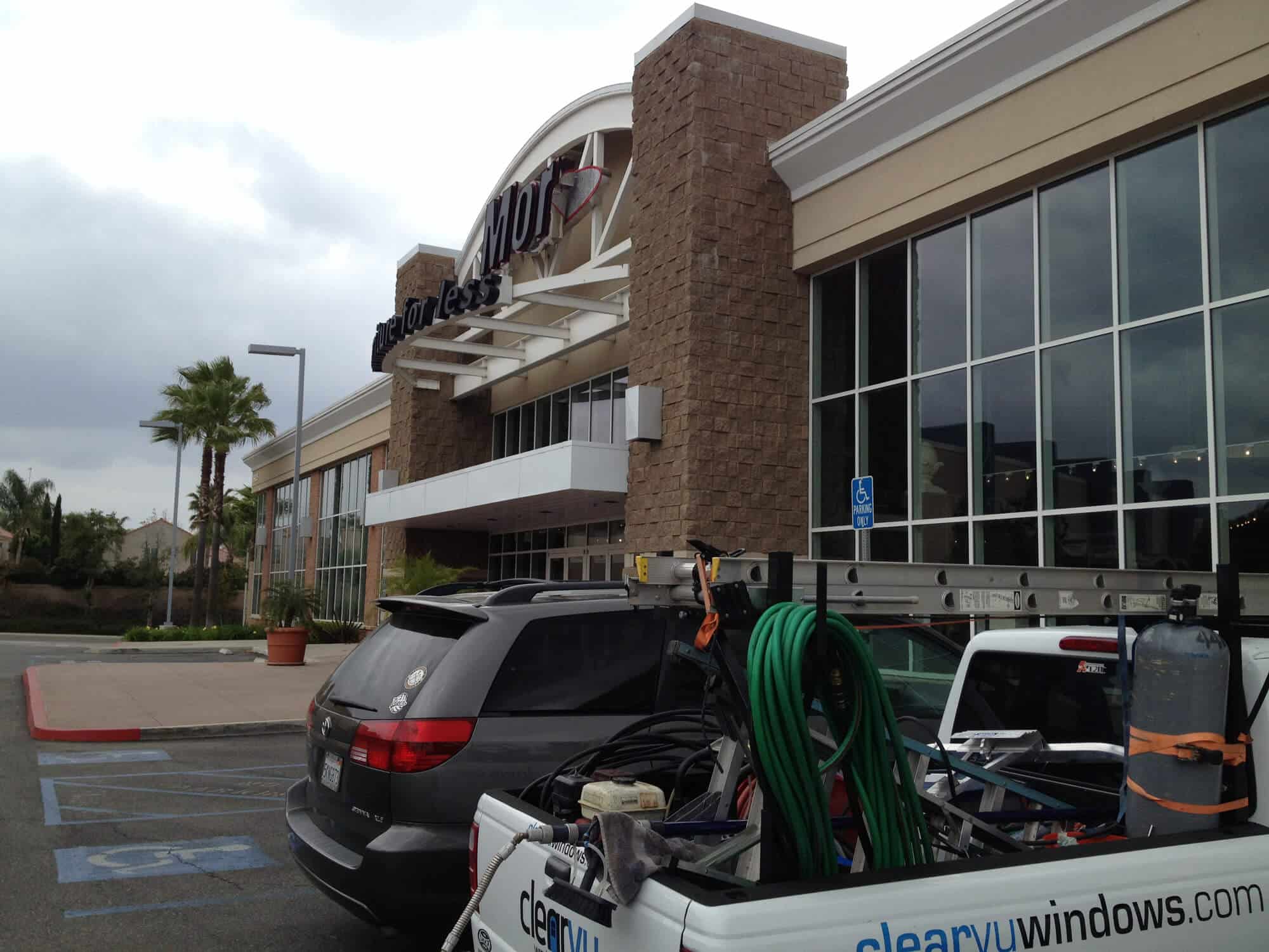 Commercial Window Cleaning Service Temecula Murrieta