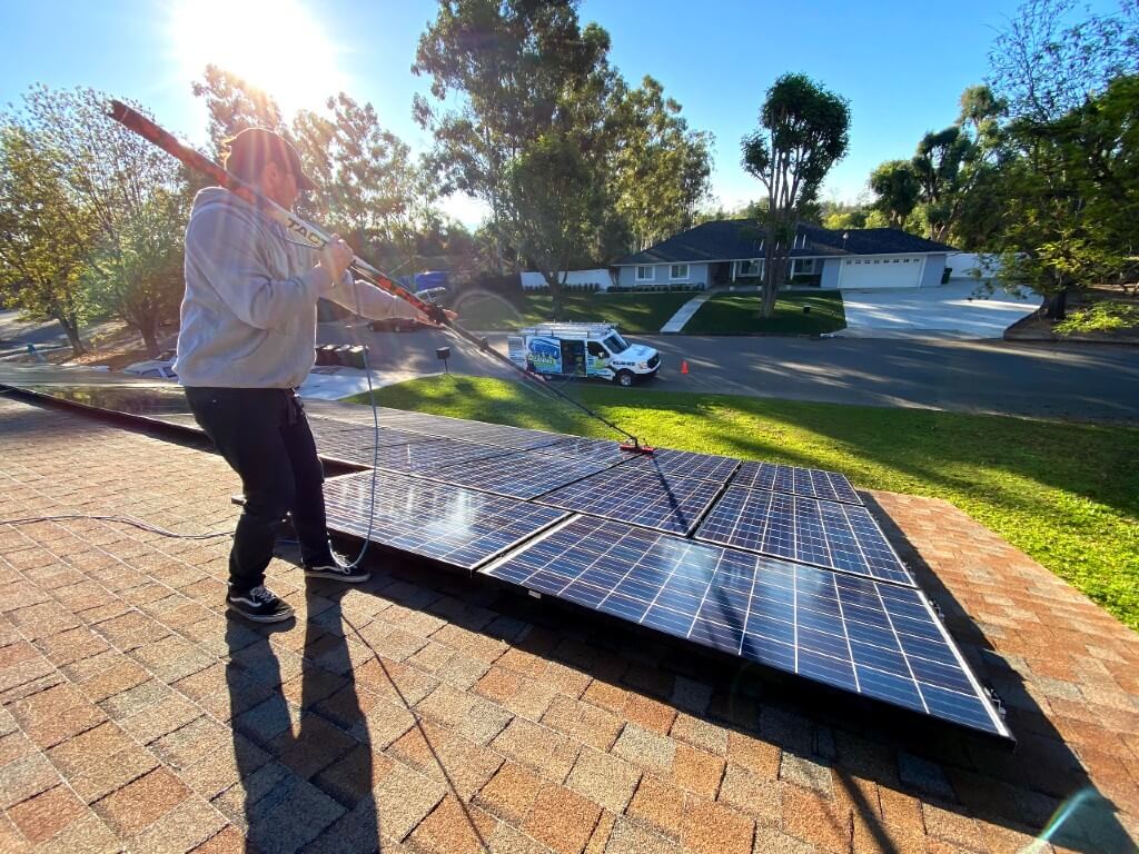 Solar Panel Cleaning Service Temecula Murrieta CA